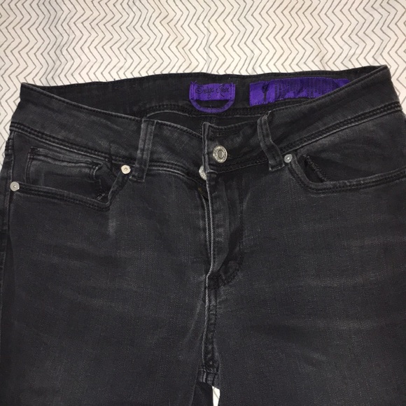 Black Worn Out Skinny Jeans - Picture 2 of 3